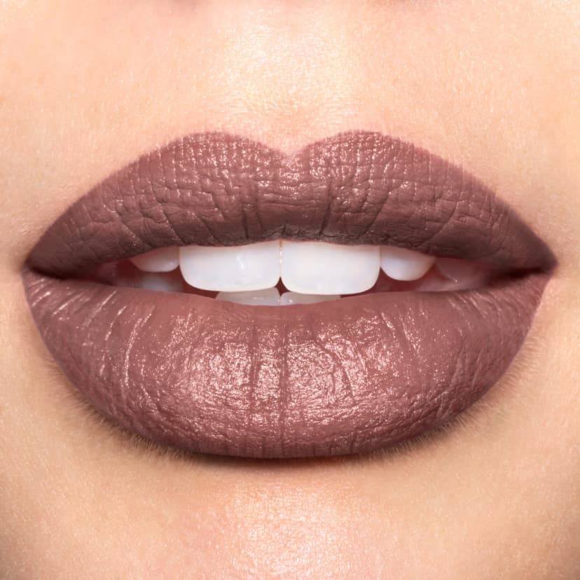 Super Lustrous Matte Lipstick – image 3