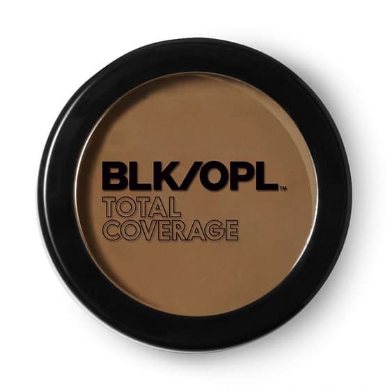 Total Coverage Concealing Foundation