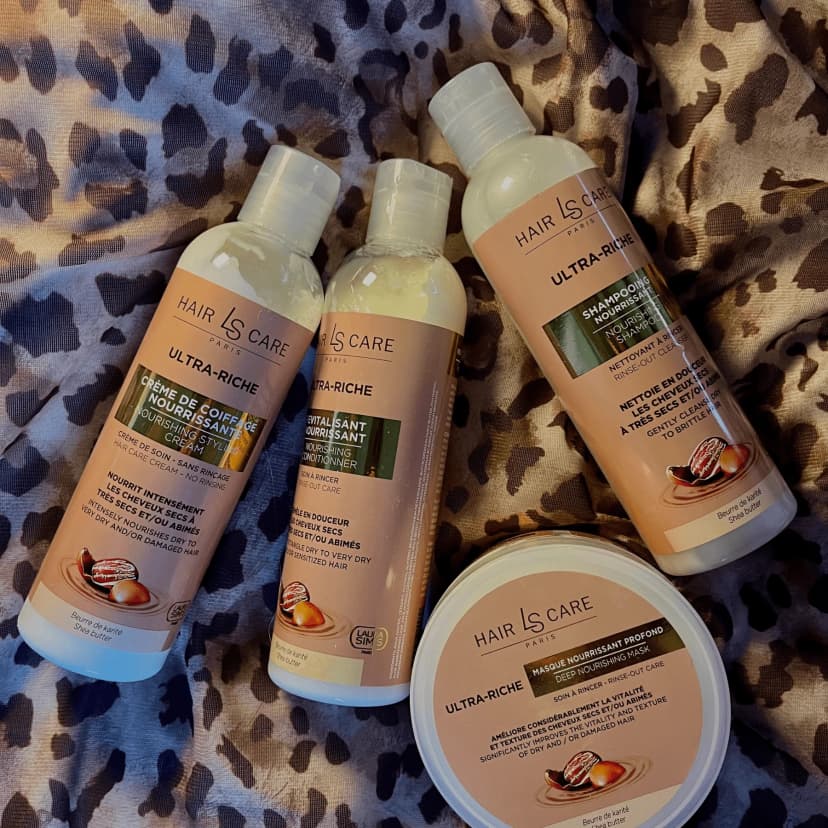 Shampoo Nourrissant Ultra Riche – image 3
