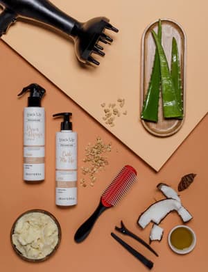 Prep & Refresh Curl Me Up - Sculpting Leave-In Milk – image 2